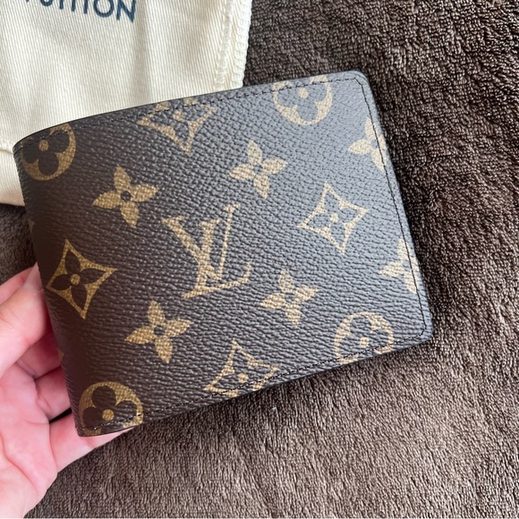 LOUIS VUITTON MONOGRAM MULTIPLE WALLET MENS - Picture 6 of 13
